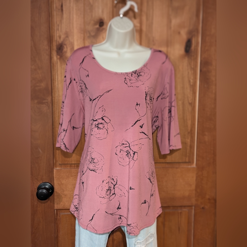 NorthStyle Mauve Floral Short Sleeve Top